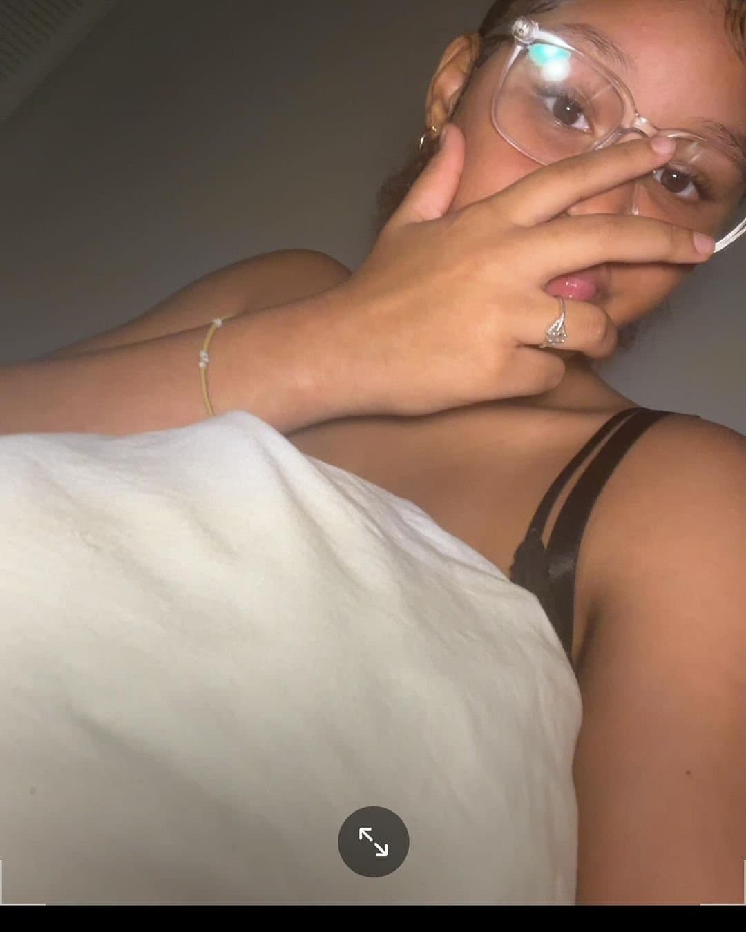 DSL  a baddie fo sure