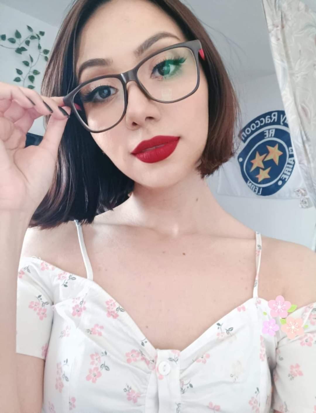 Hot teen cumslut cosplayer