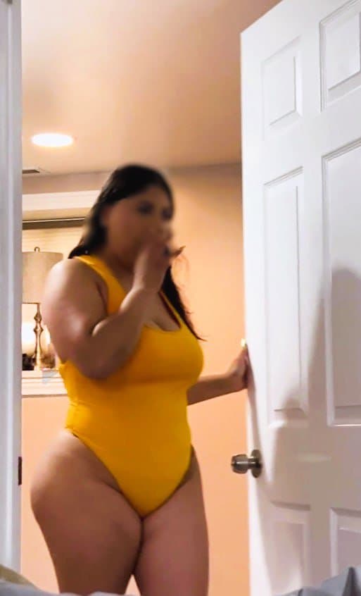 Thick ass tiny/short latina in a relationship gets drunk and loves to cheat & get fucked real good