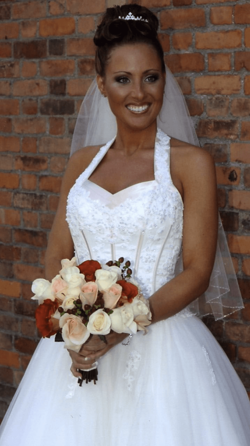 This classic MILF has jizz spurting and oozing from men and women alike. One of the legends.