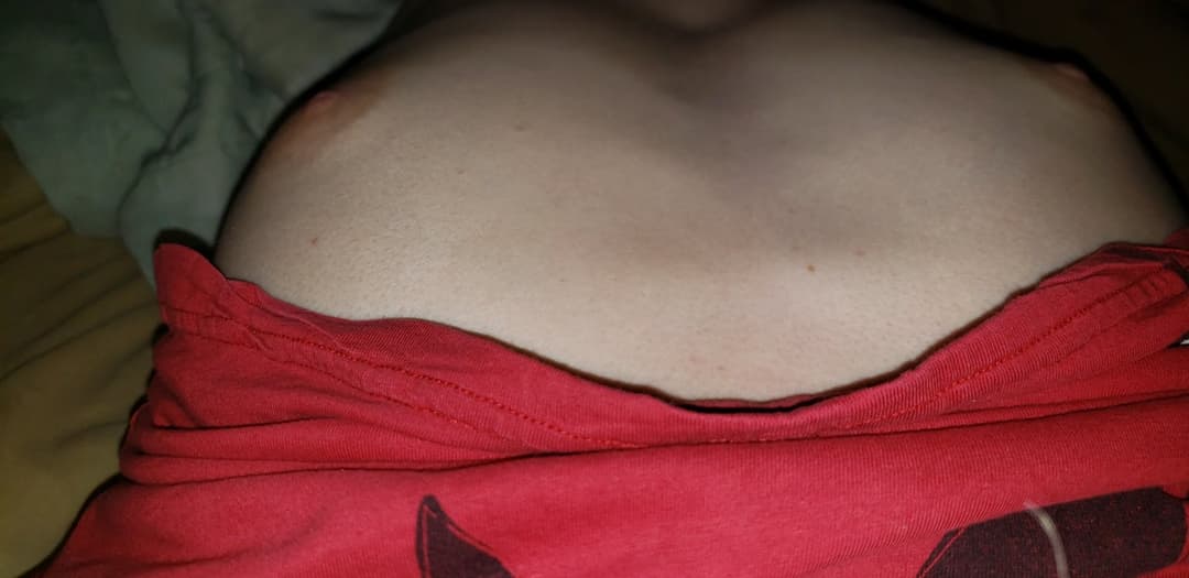 Enjoy my girlfriend. What would you do to her? To her pussy, her ass, her mouth?