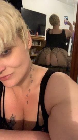 Click to view full size 100% real gilf mature cougar mom eats dick at her old age still