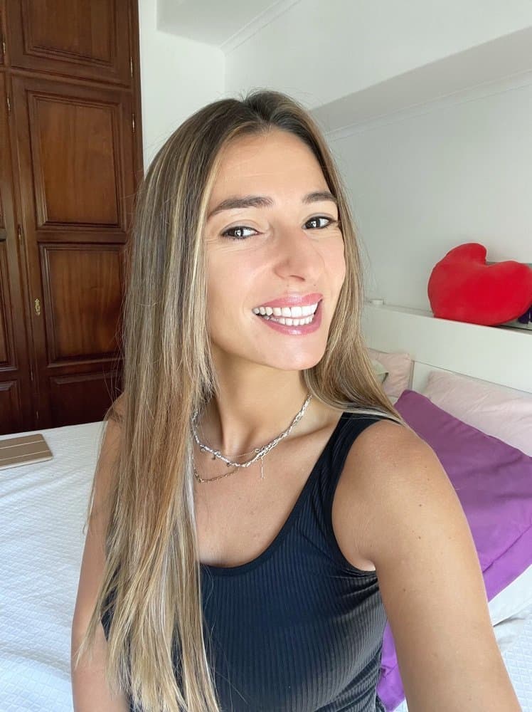 Just an other amateur milf stripped naked