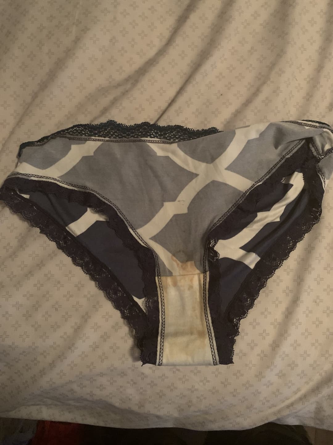 Click to view full size Raiding moms dirty laundry for panties to cum in again