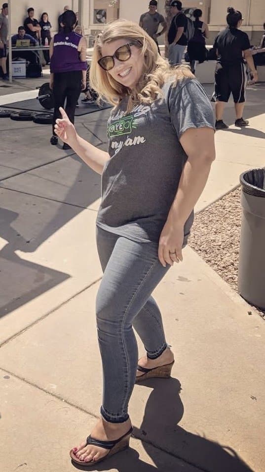 Sexy teacher Mandi Casillas Bolinger is so sexy and busty