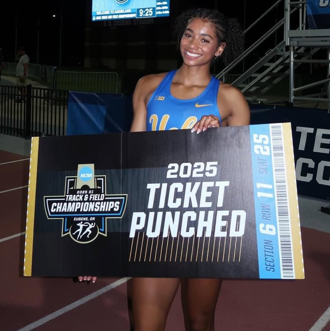 College Ebony Athlete Kayla(Bikini)(Uniform)