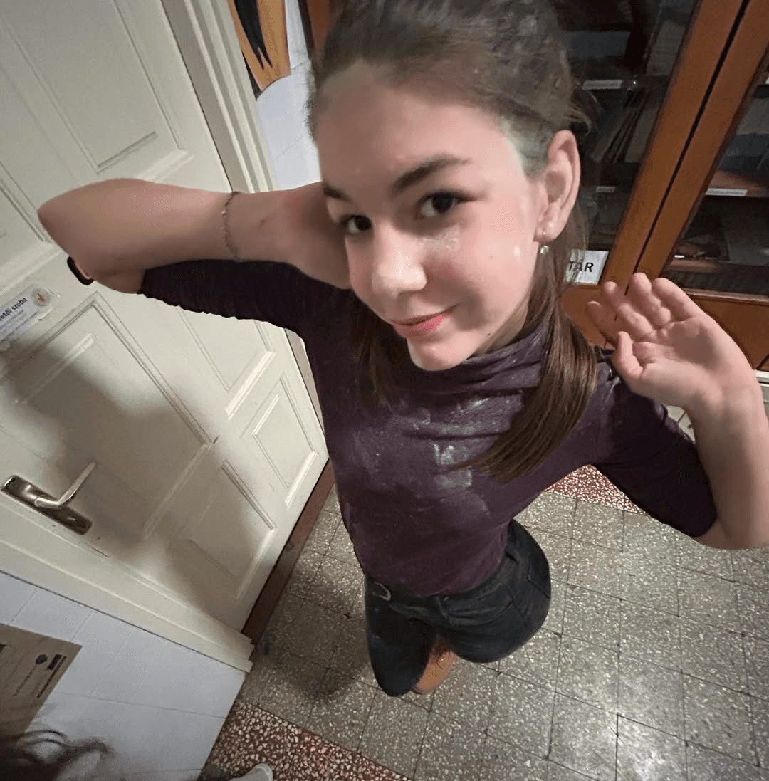 Lujza Katona Perfect barley legal Teen (18) Body