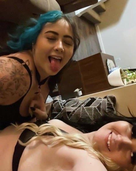 Click to view full size Tattoo bi bbw wants to be a pornstar