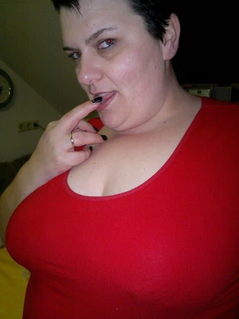 Mega fette SSBBW Schlampe nackt und geil