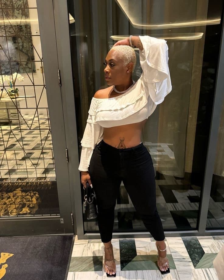 Jamaican 146 - bald head bitch