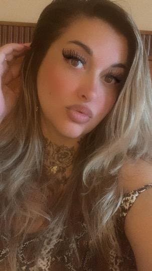 29 year old tattoo bfw Mariah Escort that I f yesterday good head head and doggy throat big p