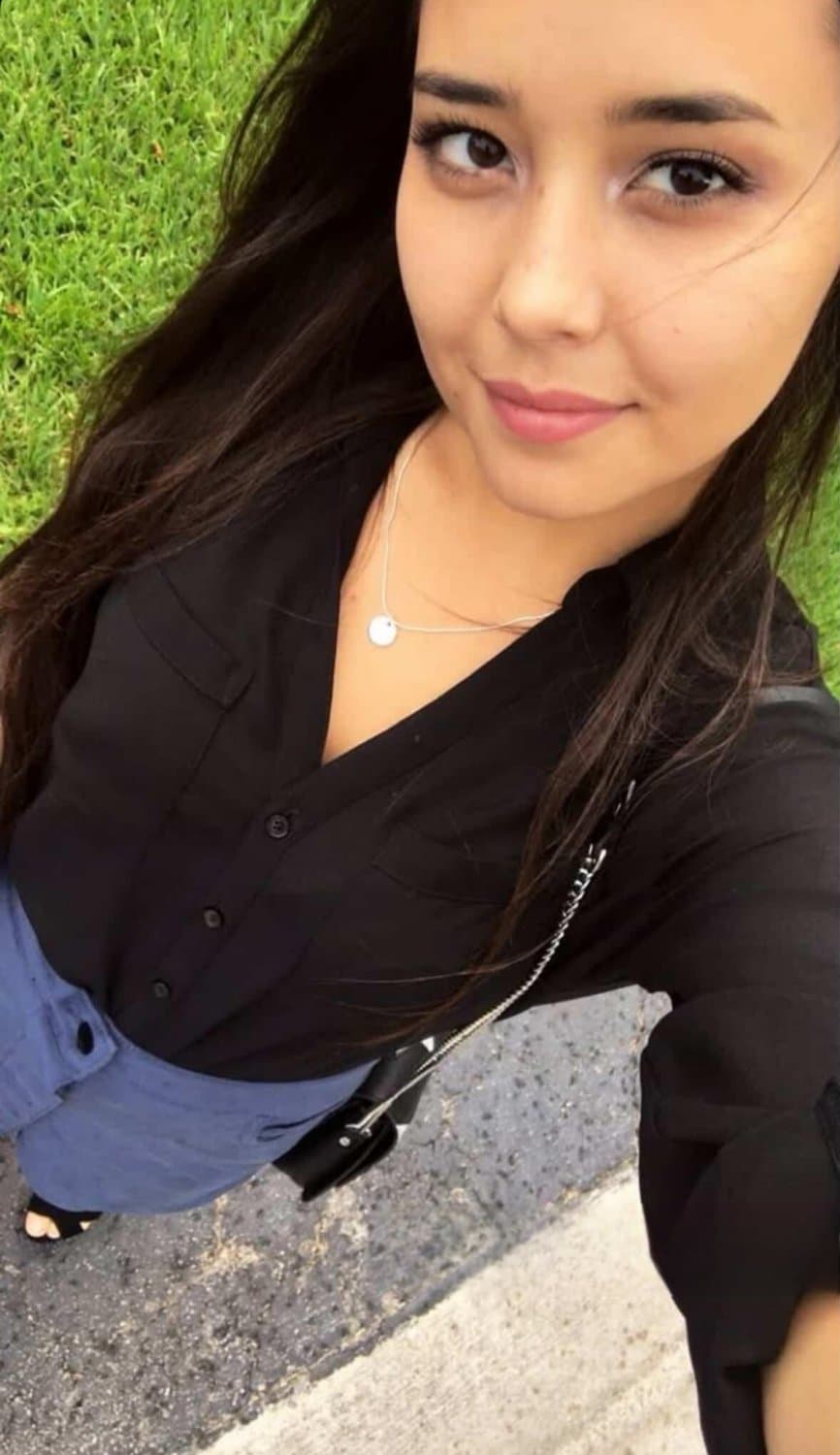 Pretty pink pussy Ali