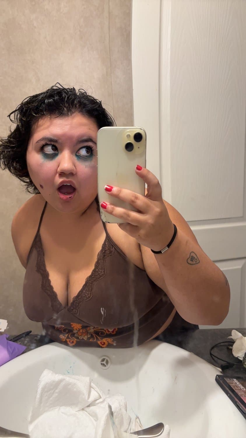 Click to view full size Coked Up Slut , FreeUse for ❄️ Mcallen