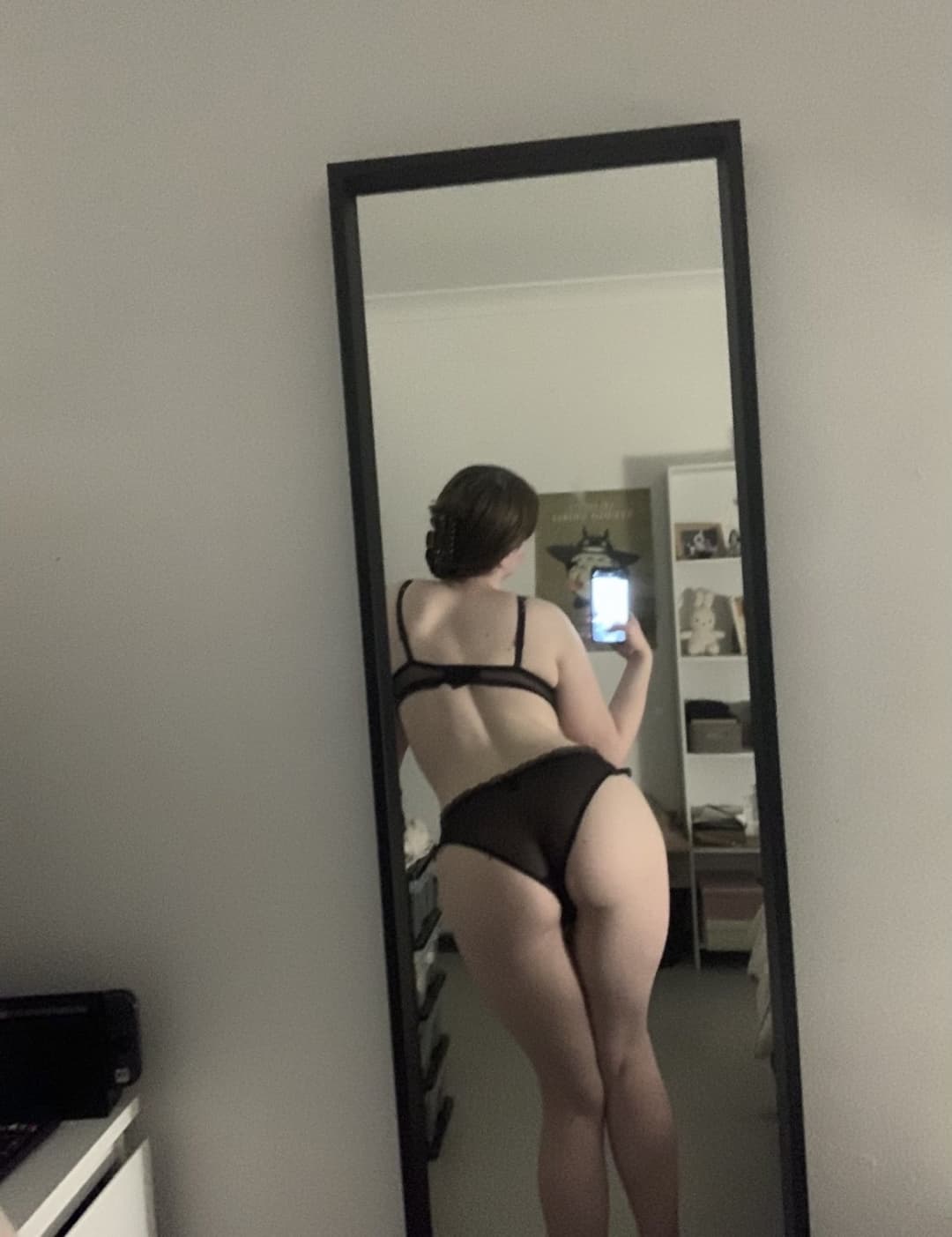 Sexy fuck buddy whore poses nude in mirror, tell her what you think of her