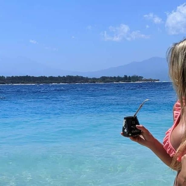 Cami R pendeja milipili argentina. 5 likes for more