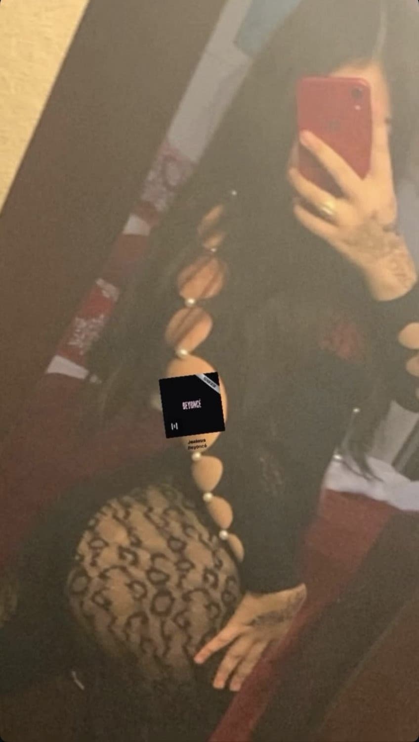 Stupid Teen Latina with sexy body shakes ass and posts slut body on instagram