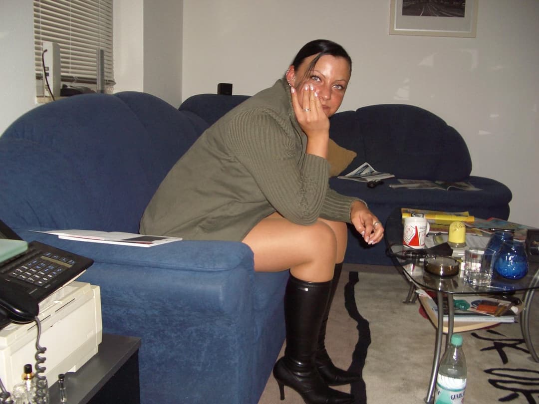 Nylon Fetishist Slut Pt. 1