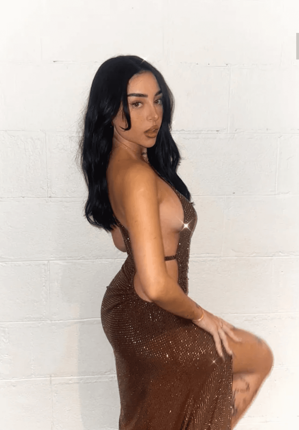 Best Argentinian Cum-Slut Artist, Nicki Nicole (Naiki) Best Sexy pics! (For cumming fast).