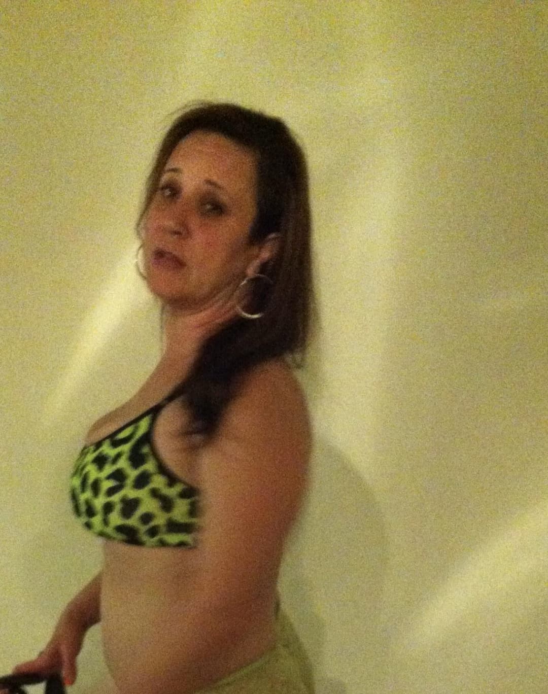 Average big tit bra MILFs