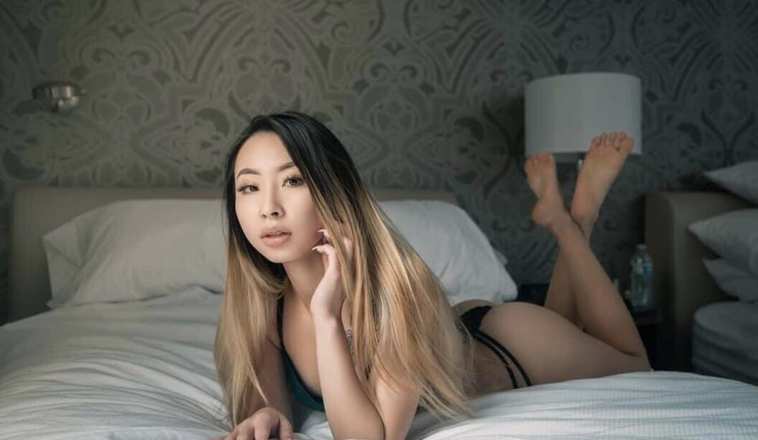 Asian chick