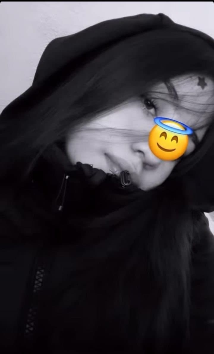 Puta pendejita adicta a la verga tetonsita y de culo rico exhibida