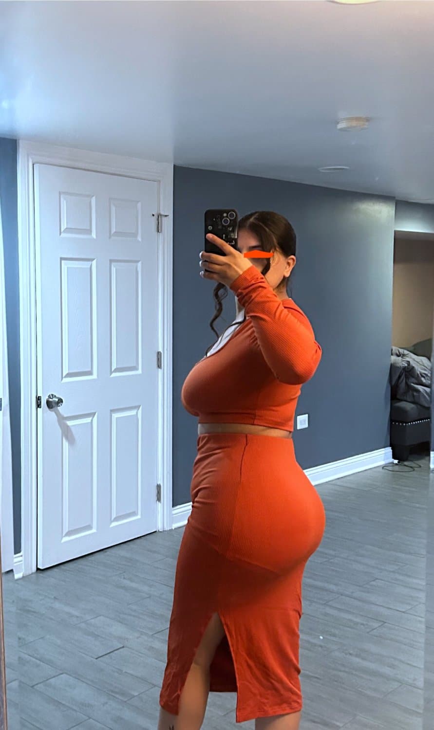 Latina loves showing off around men & tempting them to talk her into fucking when out drinking