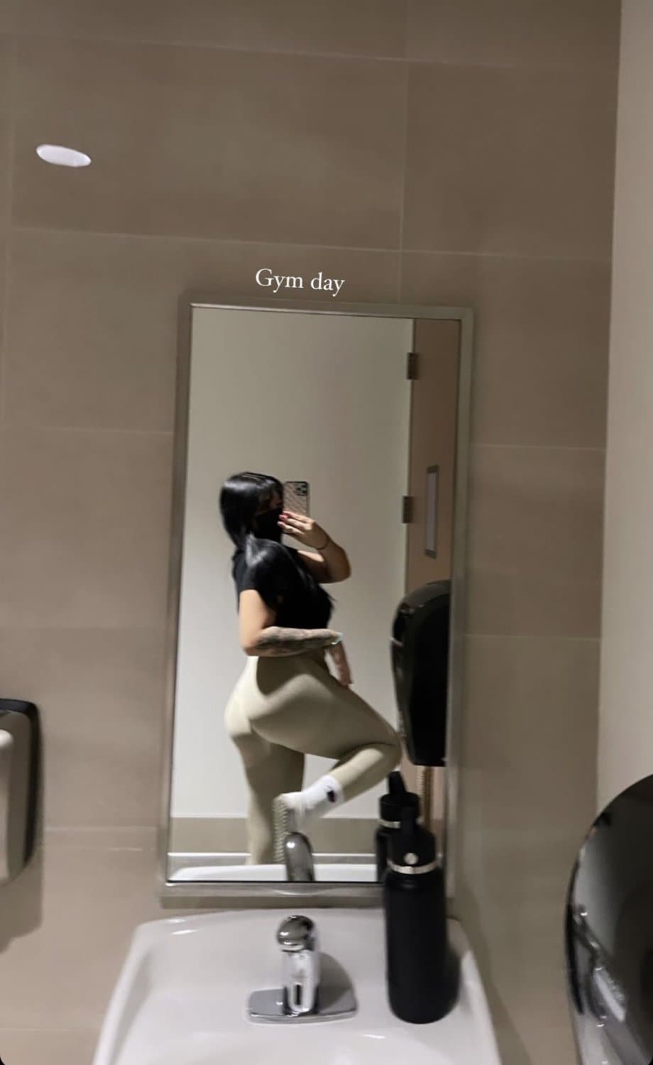 Susan, 22 | Big tits Asian whore wants your cum!