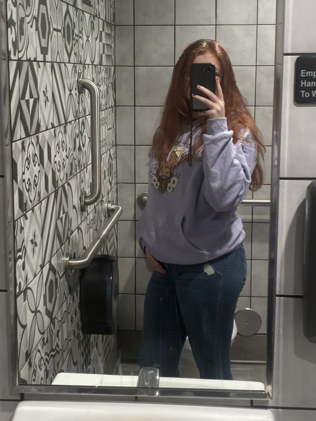 One pic and this fast food worker was ready to fuck in my car