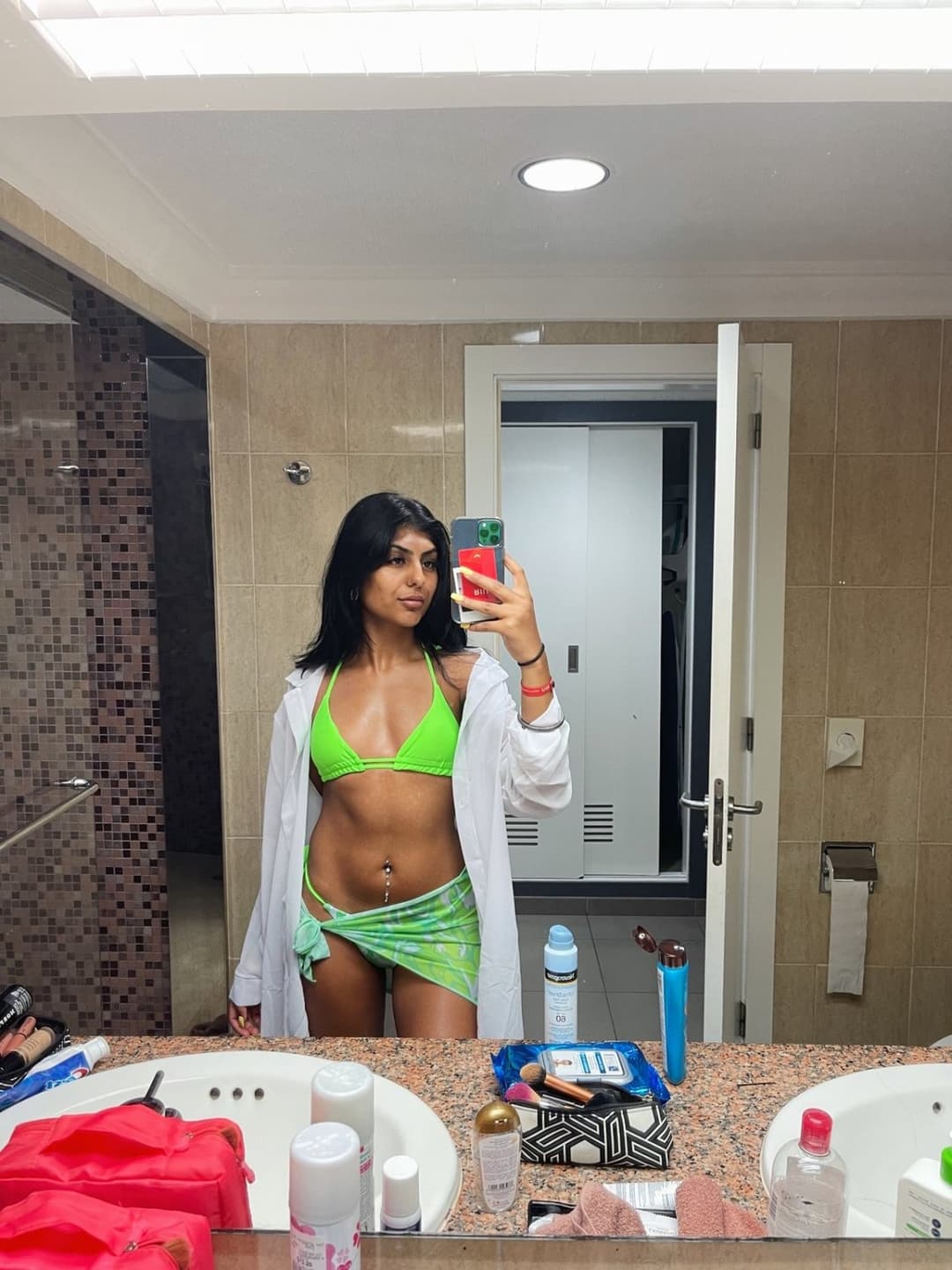 Return of fat ass Indian Gurgeet. Cum to this slab of Indian meat