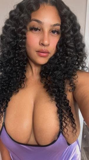 Paradise and her sexy dungeon