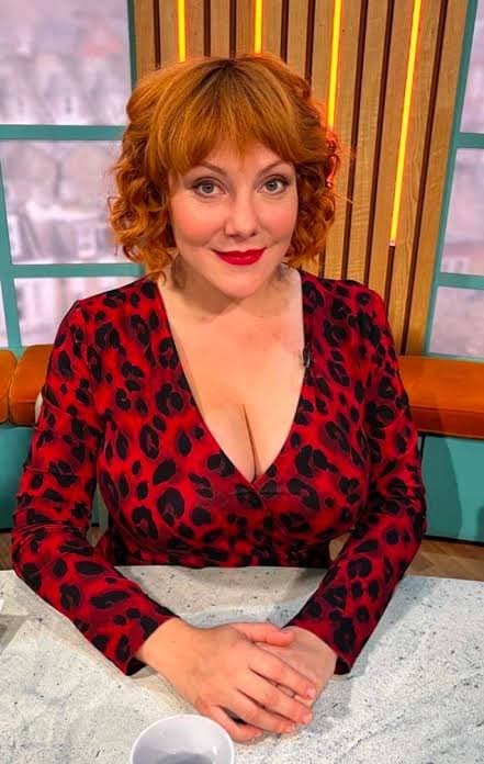 Redhead milf with huge tits is pure guilty pleasure goon fuel she also loves to twerk