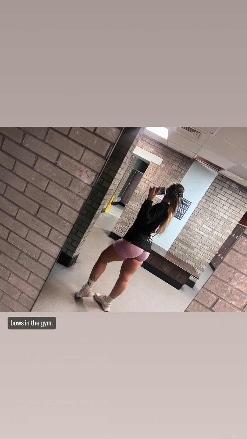 thick gym girl phoebe kitchen 22