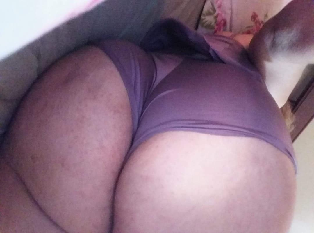 Velha safada, coroa rabuda do facebook