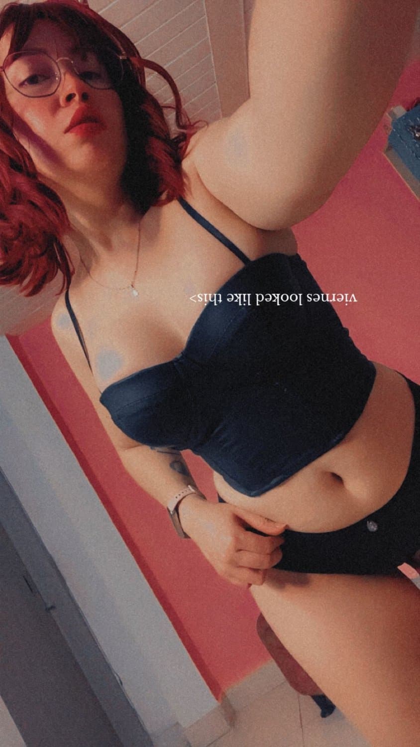 Sexy Latina with sexy leather top