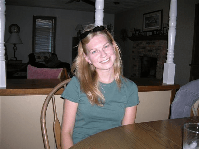 Click to view full size Cute strawberry blonde girlfriend loves big gooey cum facials