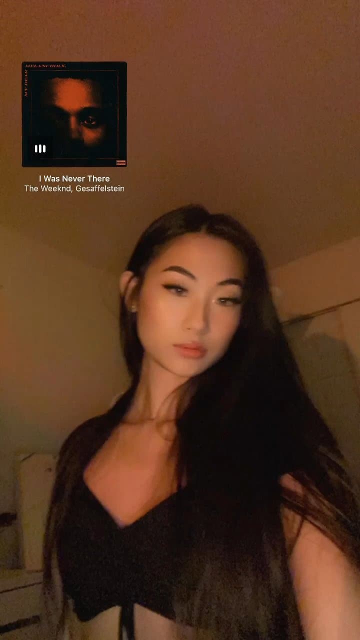 Sexy petite ABG teen Pauline