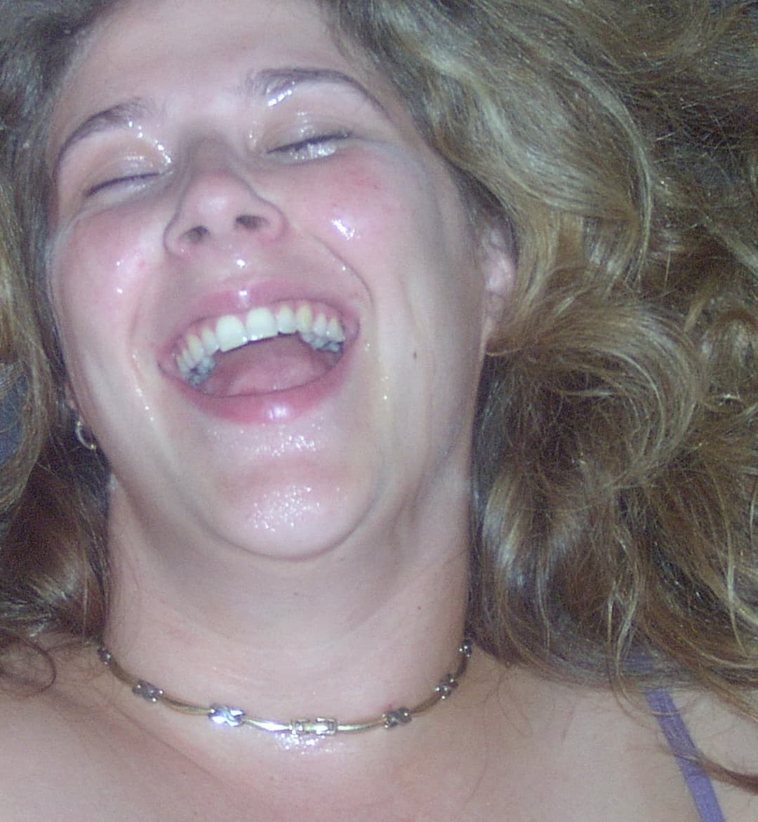 Slutty wife sucks cock for cumdrooling facial