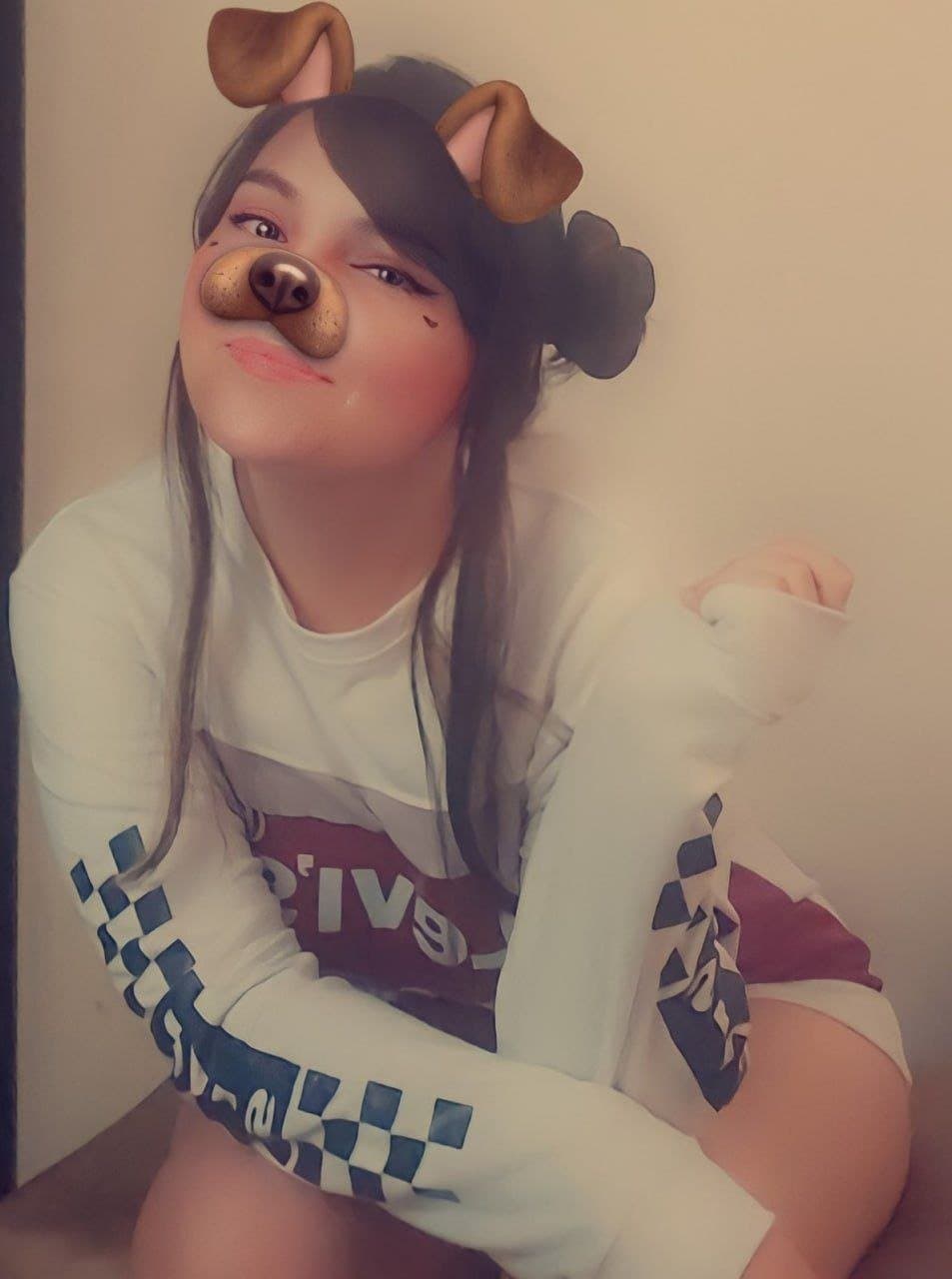 I am a virgin snowbunny, u want fuck me?