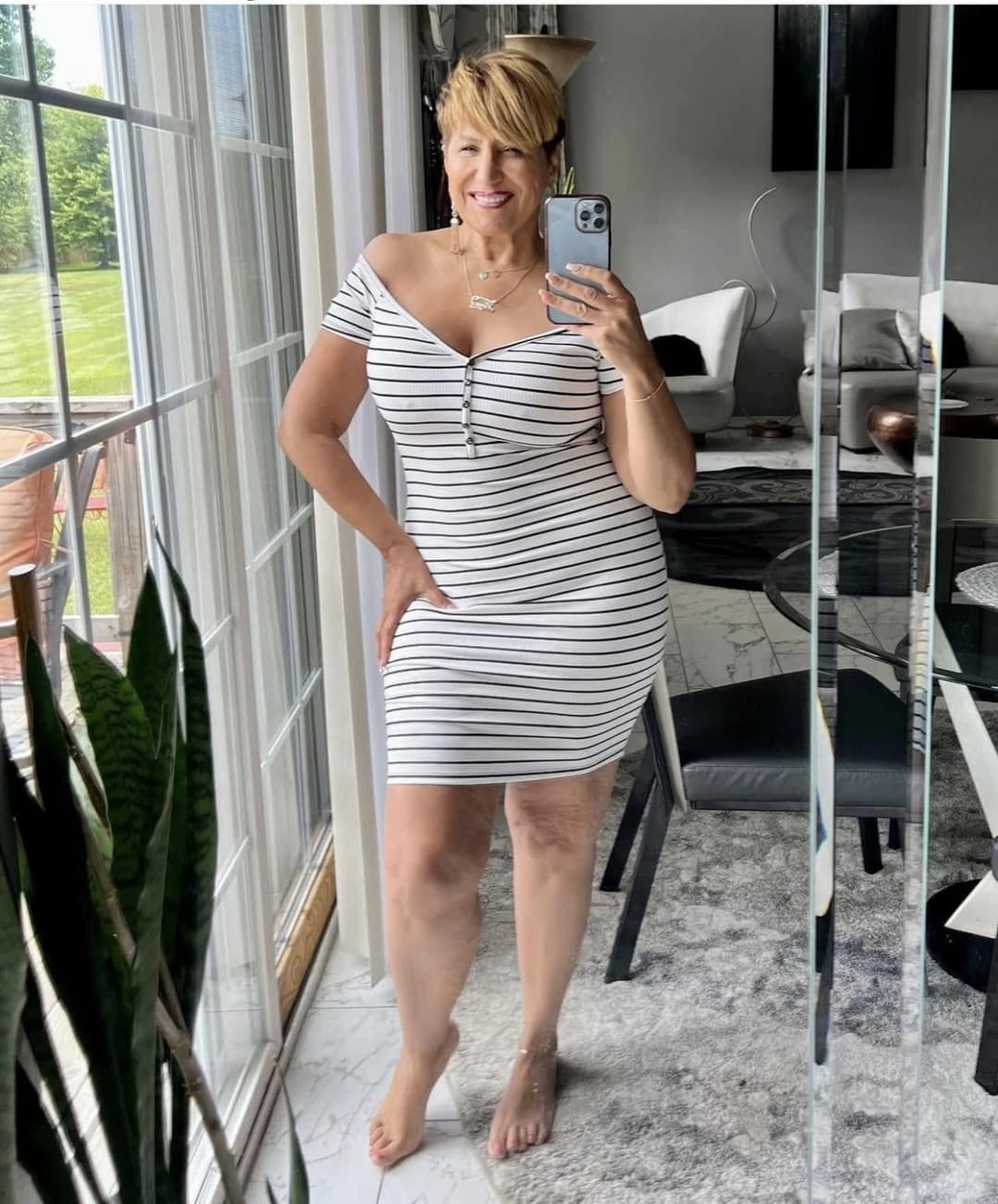 Thick Gilf flight attendant 3
