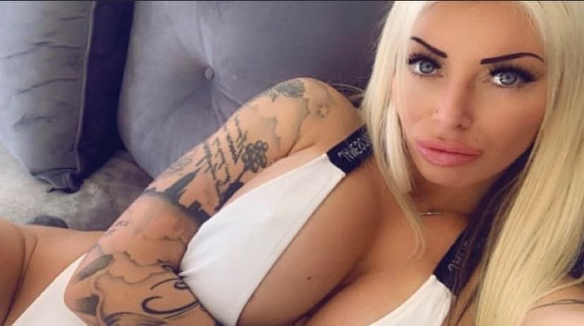 Click to view full size Geordie Chav Milf Slut Big Tits Pawg Goddess UK British Cumslut