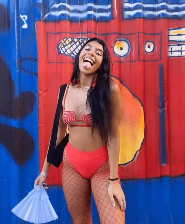 moreninha safada metendo pos carnaval