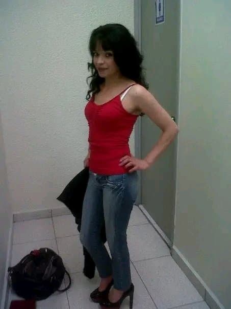 Vendedora mexicana sexi de Elektra