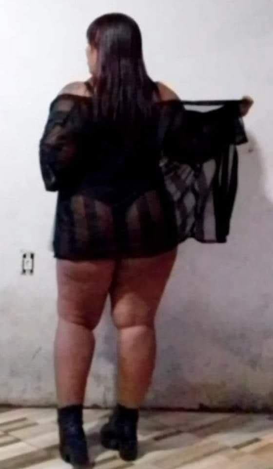 Pensa numa gordinha muito gostosa