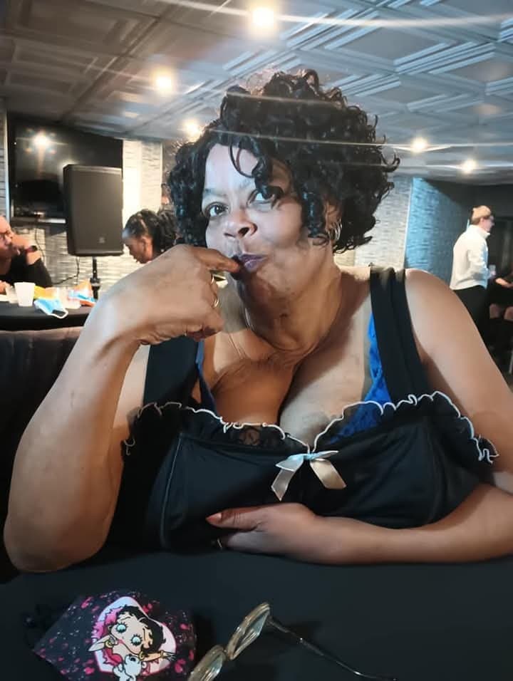 Something About Big Saggy Titty Grannies That Drive Me Crazy. & She Got Em I Would Not Pull Out 79