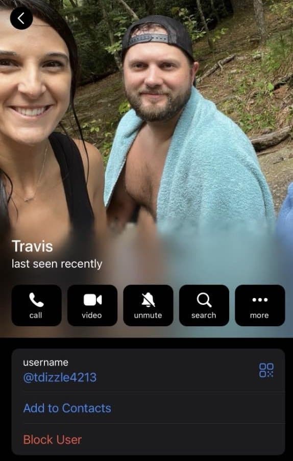 Naughty couple spitroasted MILF from planet fitness