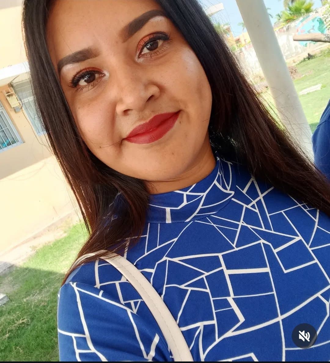 Puta mexicana morena. Putita morena luz adriana