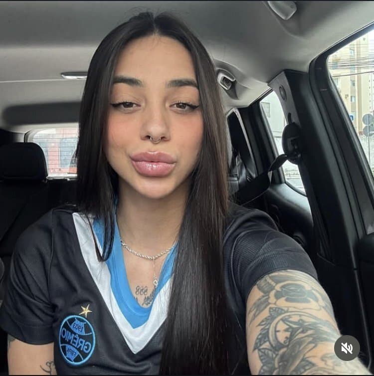 Torcedora do gremio vazada