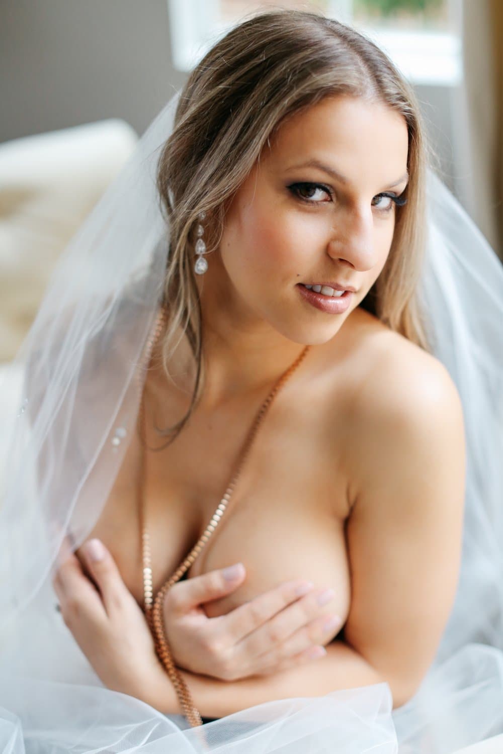 Click to view full size Curvy Beauty