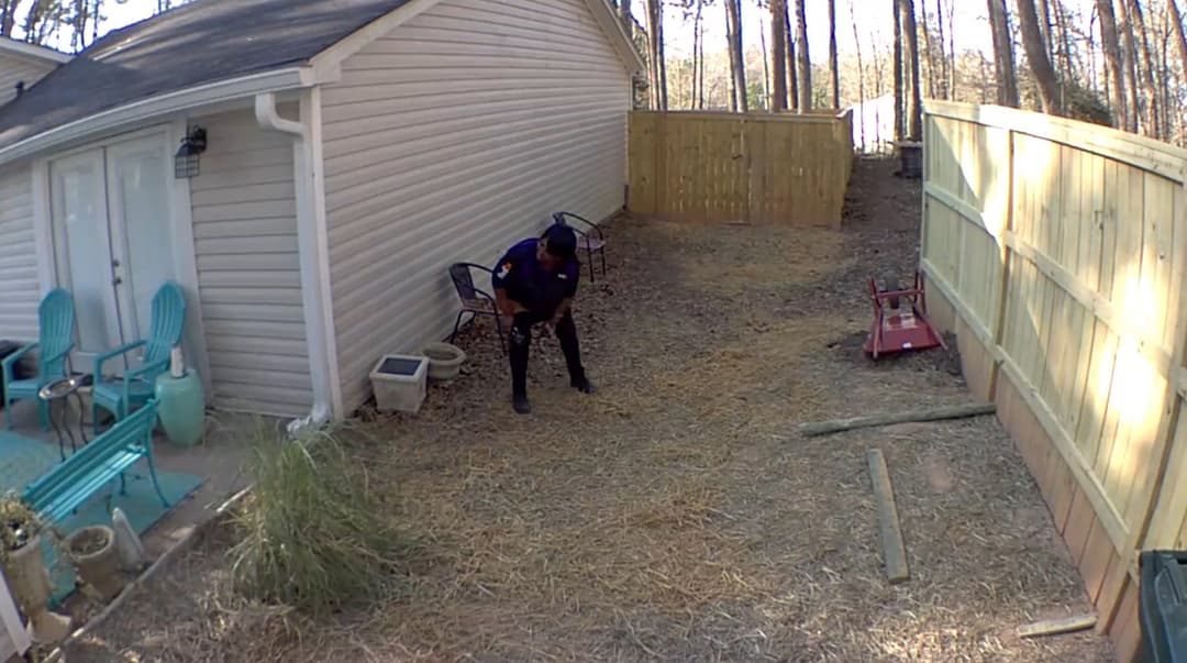 Lady delivery driver was desperate for a piss