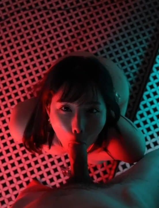 A promiscuous Asian woman gives me a blowjob in the nightclub bathroom